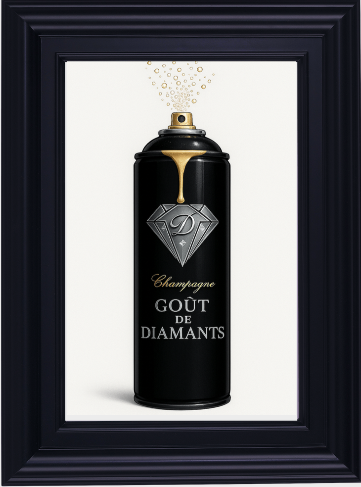 Black spray can with gold accents and 'Gét de Diamants' text on a white background