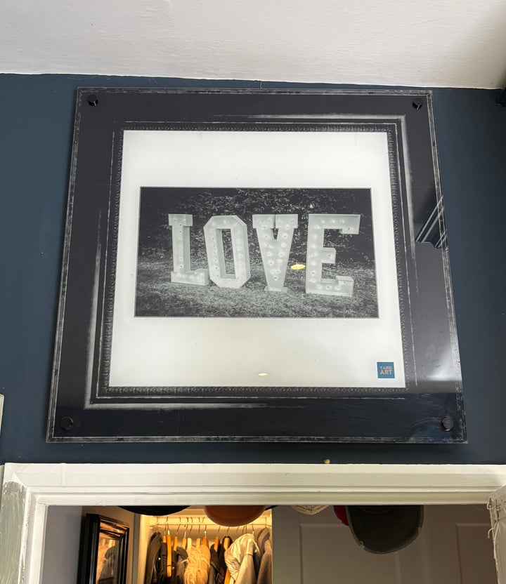PRELOVED - LOVE